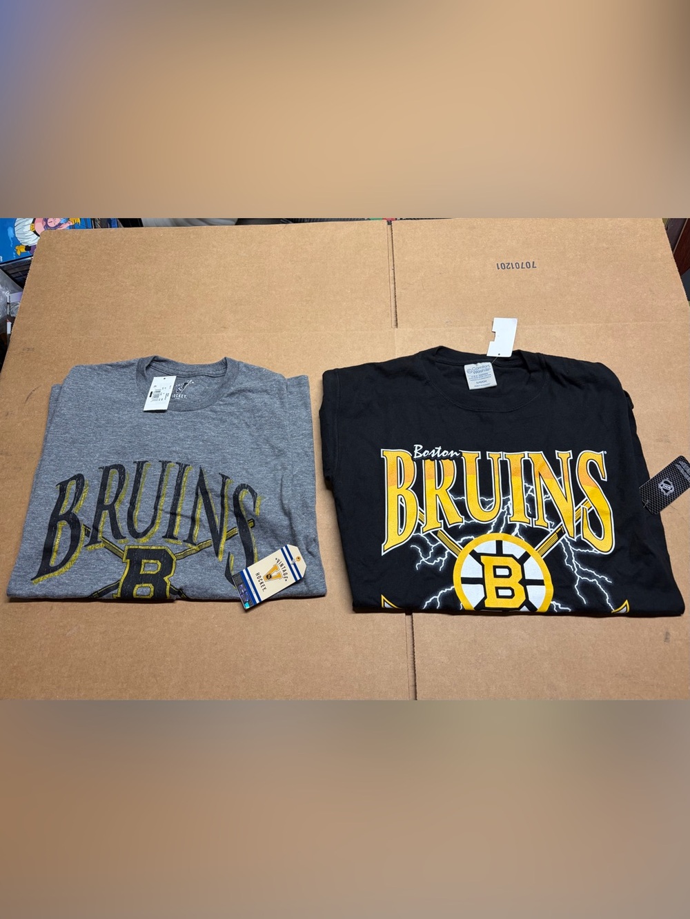 2 Boston Bruins, short sleeve shirts Mens small